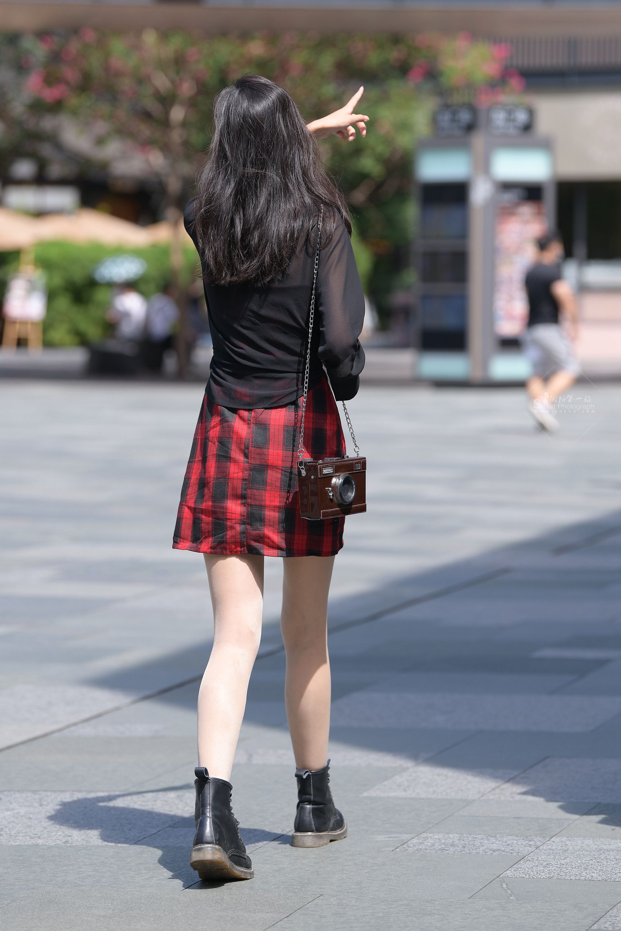 20717-16+41/阳光下