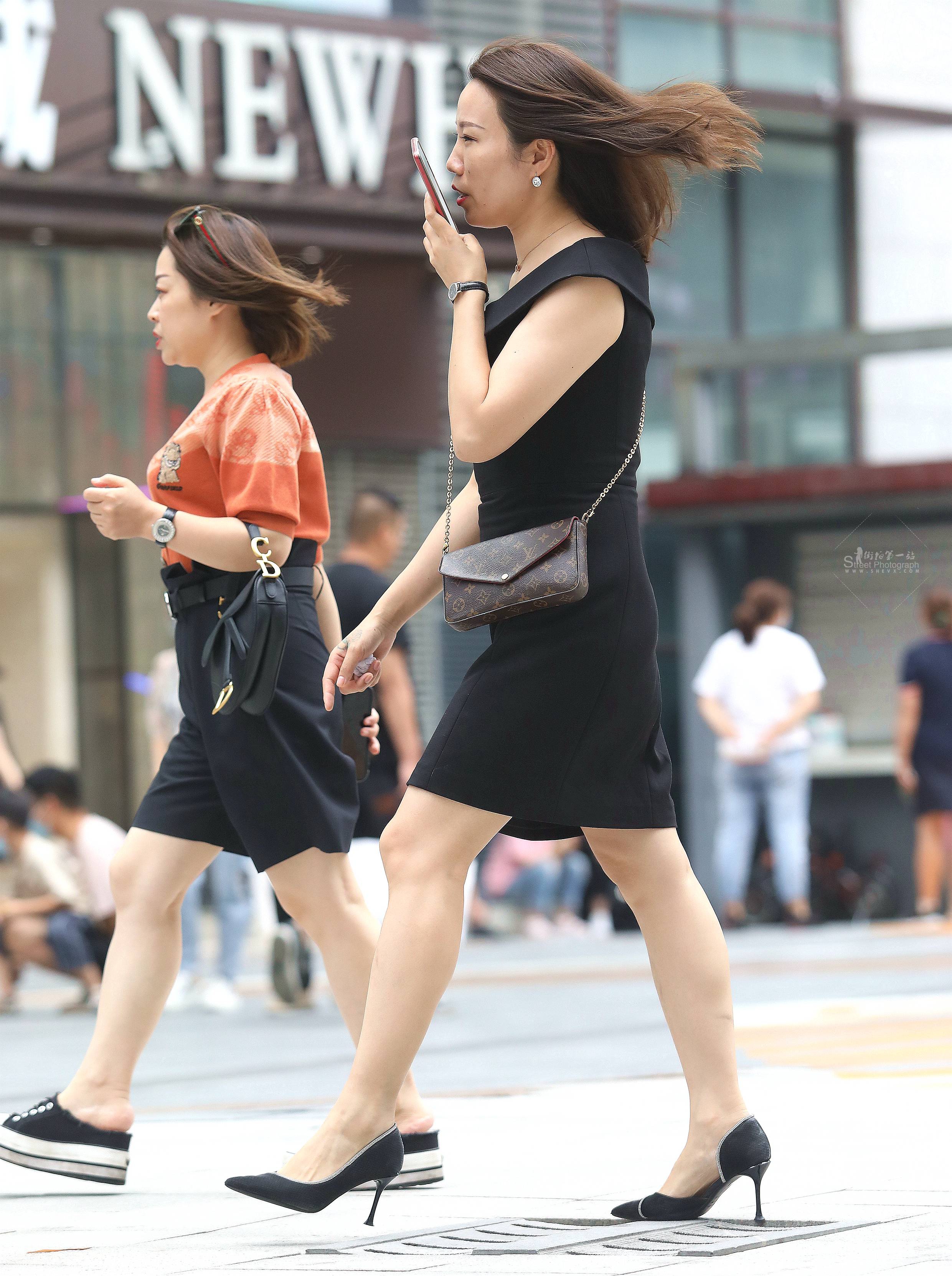 黑裙高跟shaofu